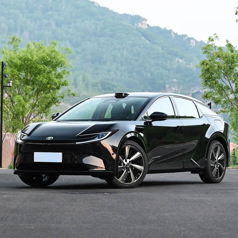 Toyota BZ5